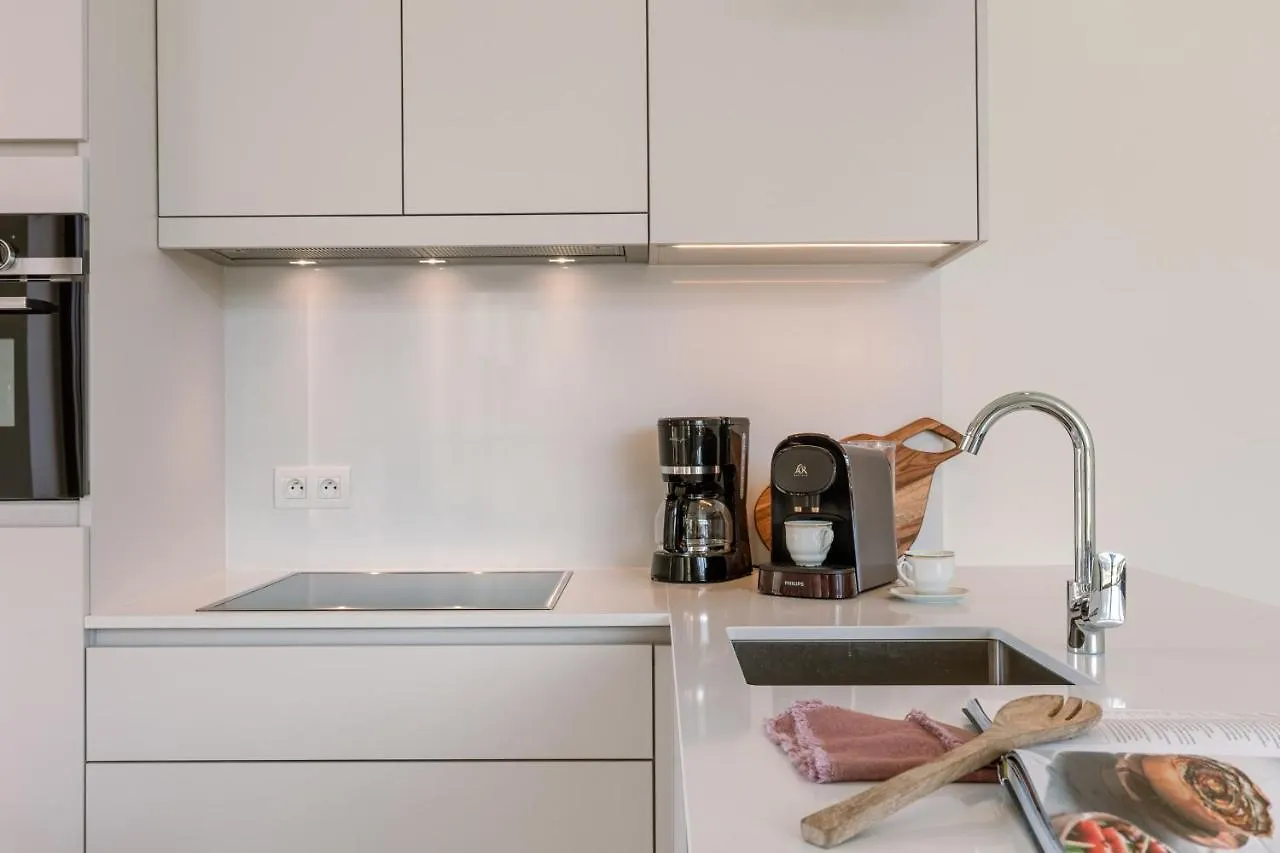 Beautiful And Bright Apartment With Terrace Ostende